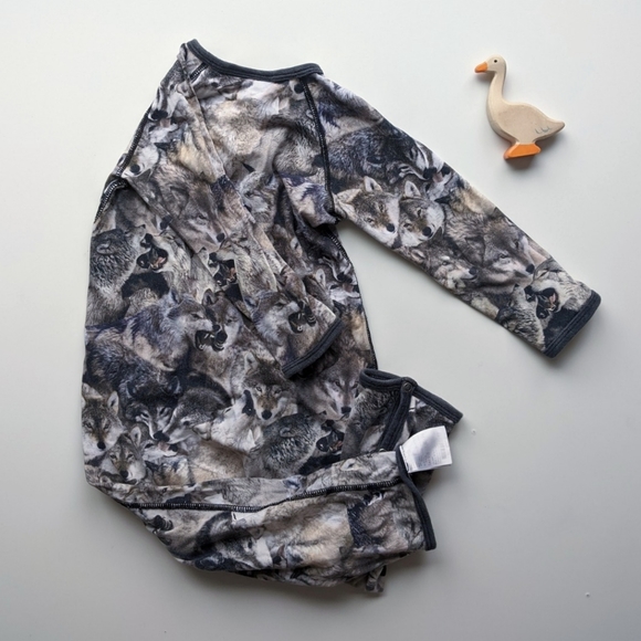 2 Molo Wolves PJs - Picture 3 of 3